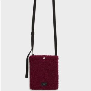 Addison Pouch Pocket - Sherpa small crossbody bag
